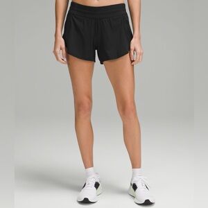 Lululemon TRACKER SHORT V *4"